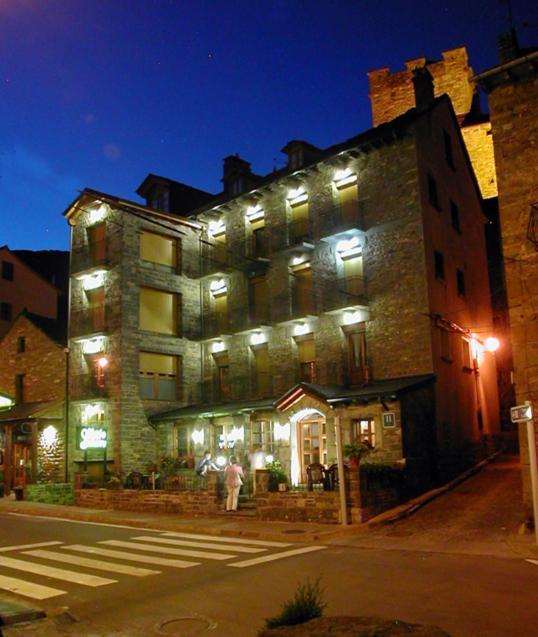 Hotel Gabarre Broto Exterior foto